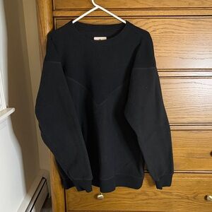Dudley Stephen’s Crewneck Fleece
